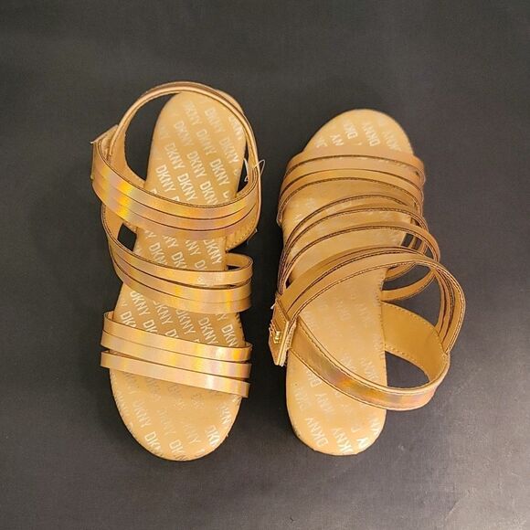 BRAND NEW DKNY KIDS AMBER LYNN PLATFORM WEDGE SANDAL G1 - Picture 5 of 15